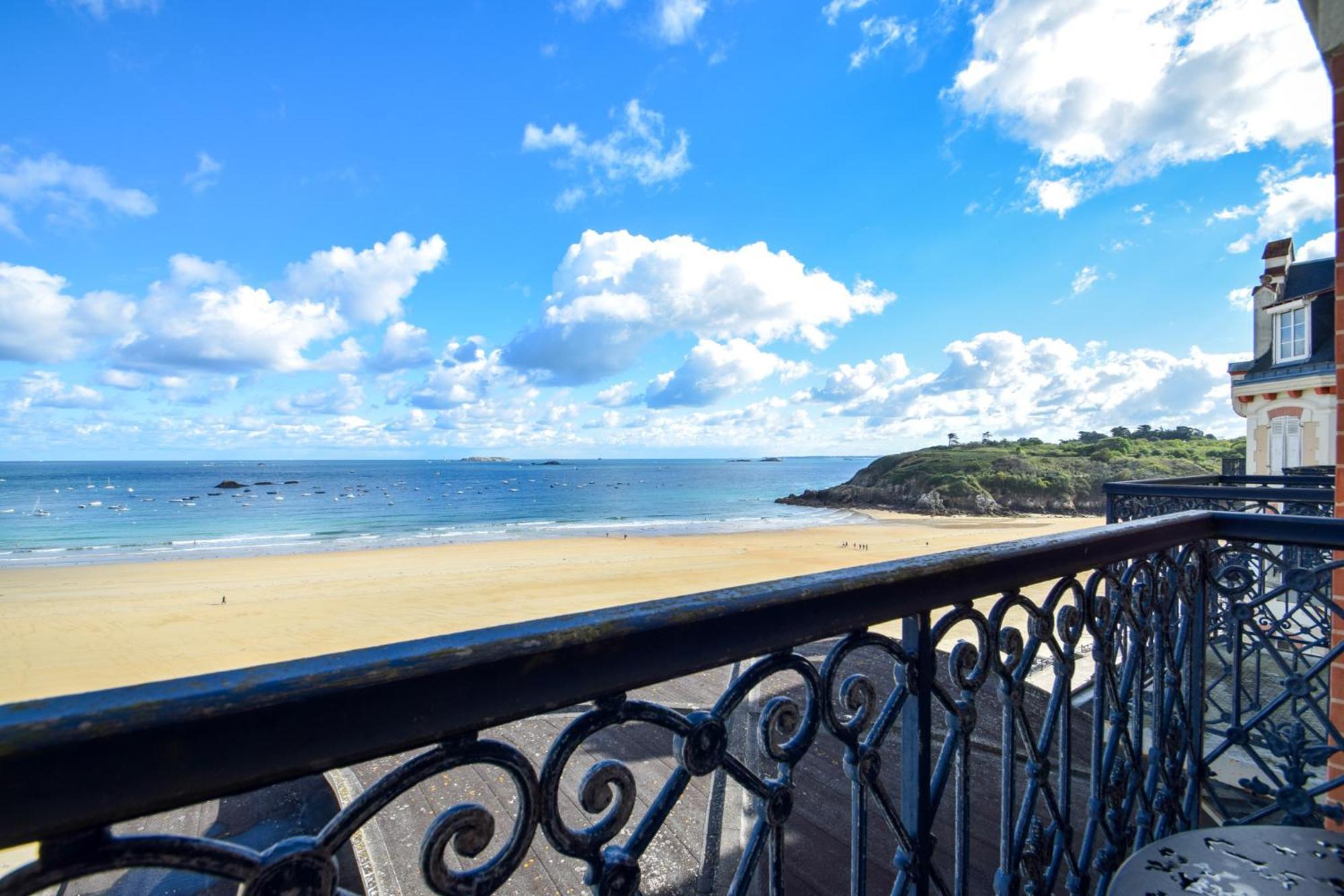 Appartement 4 Pers Vue Mer Au Grand Hotel Saint-Lunaire Exterior photo